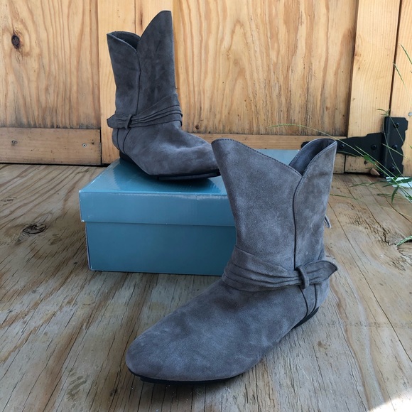 macys gray boots